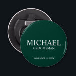 Abrebotellas Monograma y nombre del Groomsman personalizado<br><div class="desc">Regalos Groomsman Personalizados Modernos con el nombre,  título y fecha boda personalizados del groomsman en estilo serif clásico blanco sobre fondo verde esmeralda. También perfecto para el Mejor Hombre,  Padre de la Novia y más.</div>