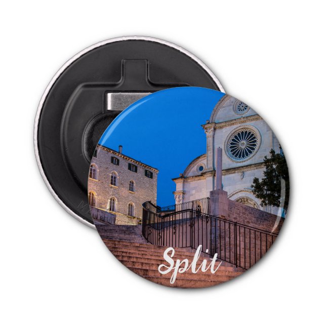 Abrebotellas Vista nocturna de las escaleras y la iglesia en Sp (Anverso)