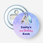 Abrebotellas Watercolor Feathers Birthday Bash Favor<br><div class="desc">Un abrebotador de botellas con temática hippy boho. Un diseño acuático con cuatro delicadas plumas suaves y adornadas desde el borde superior. El fondo es una suave textura de color azul violeta. Un motivo tribal con un tema de estilo americano nativo.</div>