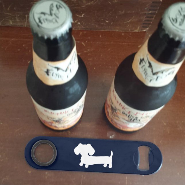 Abridor de botellas de cocina de perro de Wiener (Dachshund bottle opener - great stocking stuffer for wiener dog dads)