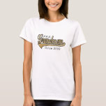 Abuela Camisa "AKA (también conocida como) Abuela<br><div class="desc">AKA (también conocida como) Abuela, desde 2009 Personaliza tu propia, orgullosa de ser una camiseta de abuela. Sustitúyase "AKA y From 2009" por el texto propio. Elija su estilo de fuente, color y tamaño favoritos. Elija entre más de 155 estilos de camisa, colores y tamaños para este diseño. Ajustar y...</div>