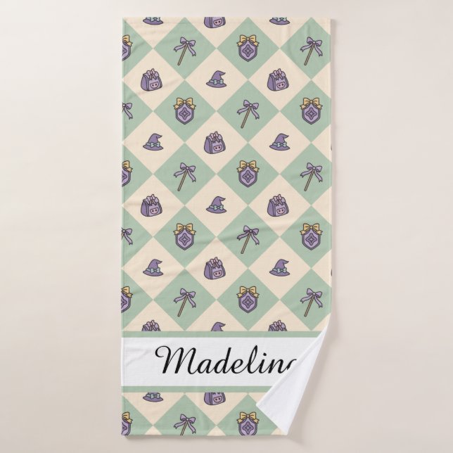Academia de Niña Personalizada Verde Menta Cuadric (Toalla de baño)
