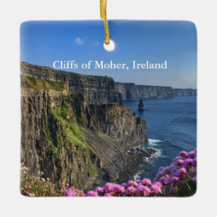Acantilados del ornamento de Moher Irlanda