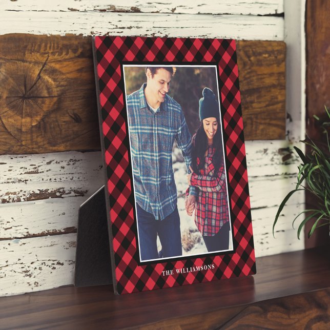 Acogedor y acogedor | Marco fotográfico Red Buffal (Cozy & Warm | Red Buffalo Plaid Family Photo Frame)