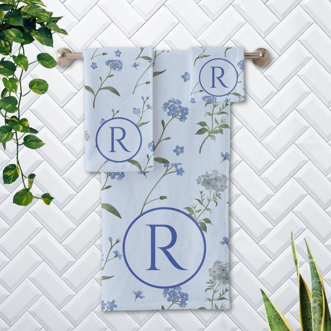 Acuarela floral azul No me olvides monogramada (In situ Bathroom wall)