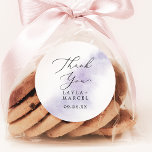 Acuarela Púrpura Gracias Pegatina De Boda Favor<br><div class="desc">Estos pegatinas color morado gracias a la boda son perfectos para una recepción nupcial moderna. El diseño es sencillo y clásico, con un toque de color violeta de lavanda pastel y un estilo minimalista y elegante. Personalice las etiquetas del pegatina con sus nombres, el evento (si procede) y la fecha....</div>