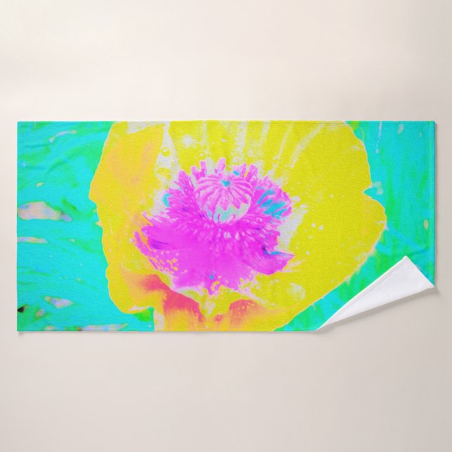 Adormidera amarilla con centro rosado caliente en  (Toalla de baño)