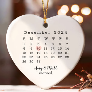 Adorno 2024 Boda Fecha Calendario Corazón Casado Cerámica