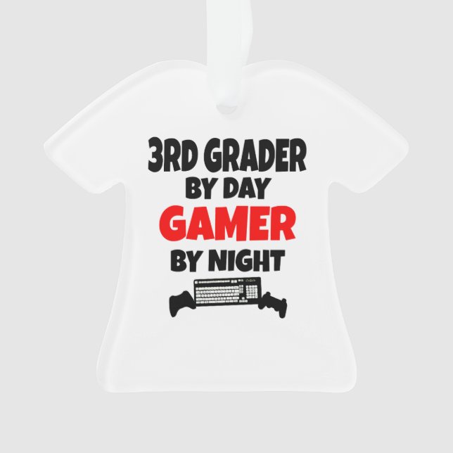 Adorno 3.ᵉʳ Grader by Day Gamer by Night (Anverso)