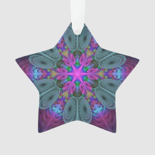 Adorno Arte fractal colorido de mandala con estrella rosa