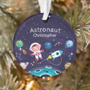 Adorno Astronaut child on the moon, monogrammed name