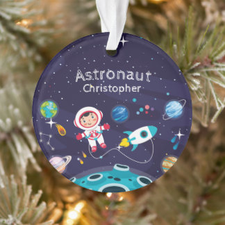 Adorno Astronaut child on the moon, monogrammed name