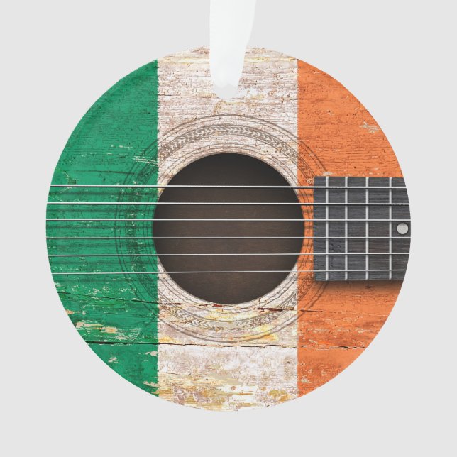 Adorno Bandera irlandesa en la guitarra acústica vieja (Anverso)