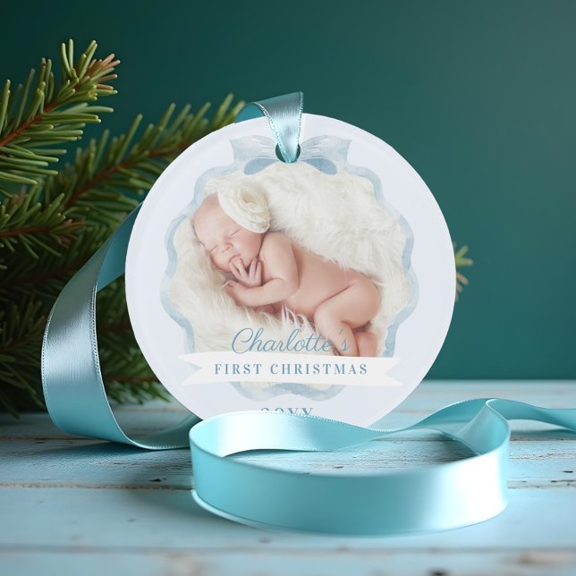 Adorno Bebé primera acuarela de Navidad Cinta azul y cebo (Baby First Christmas Watercolor Blue Ribbon & Bow Ornament)