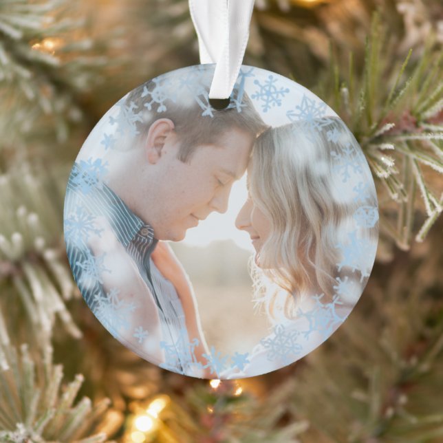 Adorno Blue Snowflakes First Christmas Married Photo (Árbol)
