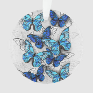 Adorno Composición de las mariposas blancas y azules