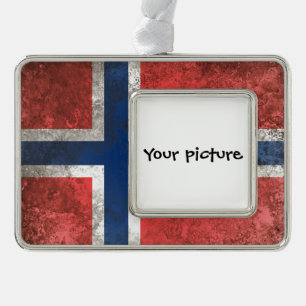 Adorno Con Marco Noruega