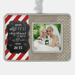 Adorno Con Marco Primera Navidad como Sr. y Sra. Chalkboard Ornamen