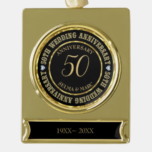 Adorno Con Rótulo Dorado Diamantes blancos de oro y negro