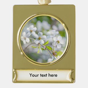 Adorno Con Rótulo Dorado Flor de cerezo blanco