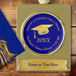 Adorno Con Rótulo Dorado Ornamentos de graduación personalizados de azul y 
