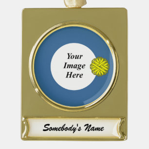 Adorno Con Rótulo Dorado Plantilla de cinta de flor amarilla por Kenneth Yo