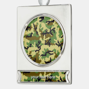 Adorno Con Rótulo Plateado Camuflaje de Woodland