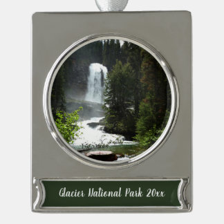Adorno Con Rótulo Plateado Cascadas de Virginia en el Parque Nacional Glacier
