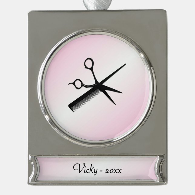 Adorno Con Rótulo Plateado Diseño estético rosa (Anverso)