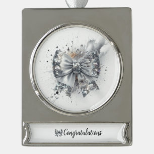 Adorno Con Rótulo Plateado Felicitaciones del radiante Silver Sequin Bow