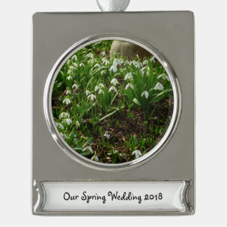 Adorno Con Rótulo Plateado Floral de primavera (Galanthus)