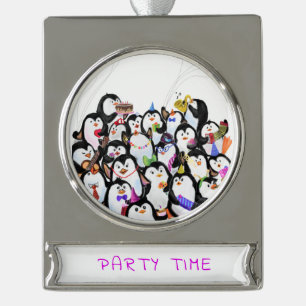 Adorno Con Rótulo Plateado Ornamento de Navidad con Fiesta de Pingüinos Felic