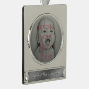 Adorno Con Rótulo Plateado Ornamento personalizado de tu foto aquí Keepsakes