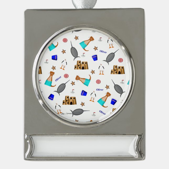Adorno Con Rótulo Plateado Personalice Oliver La Playa De Verano Otter (Anverso)