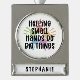 Adorno Con Rótulo Plateado Regalos de terapeuta ocupacional pediátrico person