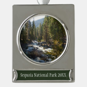 Adorno Con Rótulo Plateado Río Kaweah en el Parque Nacional Sequoia