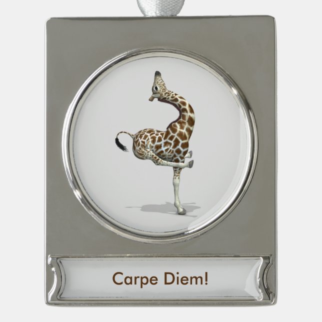 Adorno Con Rótulo Plateado Weird Sporting Giraffe (Anverso)