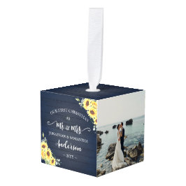 Adorno Cúbico 1.ª Navidad como Sr. y Sra. Blue Wood Sunflowers