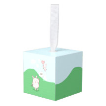 Cerdo flotante lindo diciendo hola