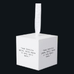 Adorno Cúbico Crear su propia cotización<br><div class="desc">Crea tu propia decoración personalizada de árbol de Navidad con tu cita personalizado en una tipografía de máquina de escribir minimalista.</div>