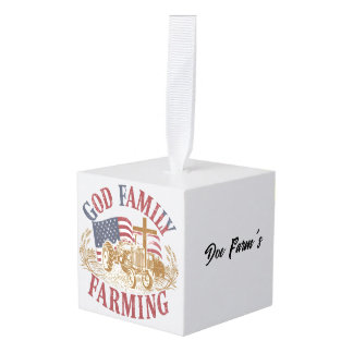 Adorno Cúbico Custom “God Family Farming” Ornament