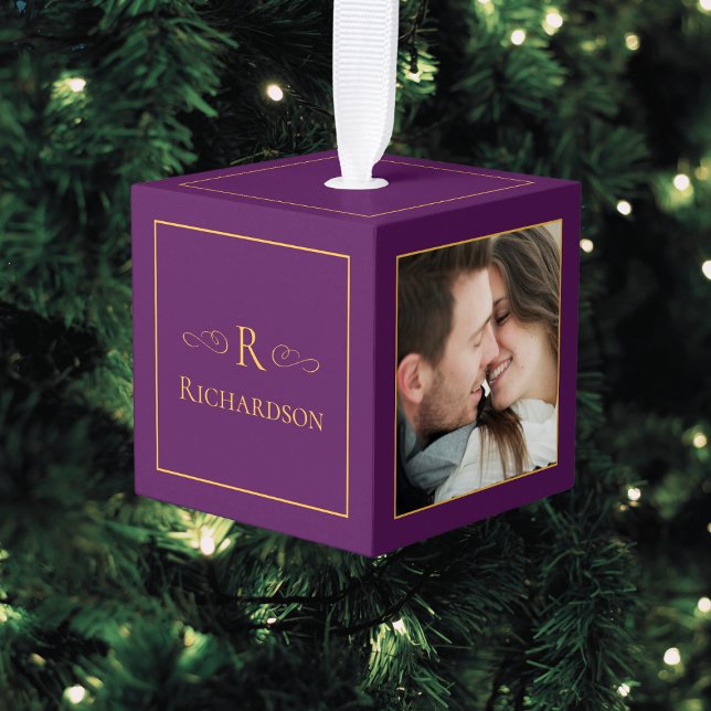 Adorno Cúbico Elegante Navidades del Personalizado de foto Plum  (Plum purple and gold family photo Christmas ornament, personalized Christmas tree decoration, gift)