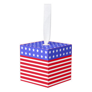 Adorno Cúbico Estrellas de navidad a rayas azules y rojas y blan