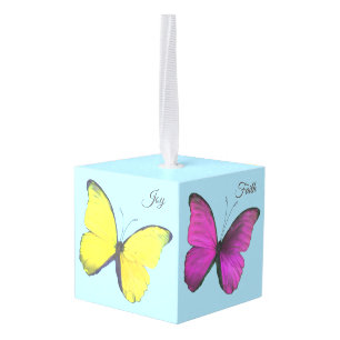 Adorno Cúbico Hermosas Mariposas Coloridas y Caligrafía
