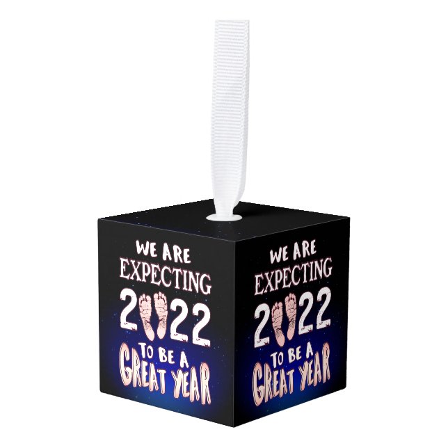 Adorno Cúbico Huellas rosadas género revelar niña bebé (Anverso en perspectiva)