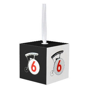 Adorno Cúbico La insignia del preso