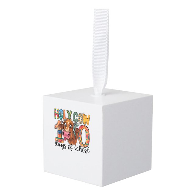 Adorno Cúbico La vaca sagrada 100 días de escuela 100 días de ed (Anverso en perspectiva)