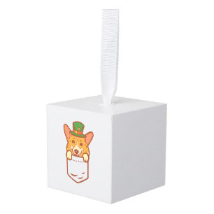 Adorno Cúbico Leprechaun Welsh Corgi Pocket St Patricks Day Masc