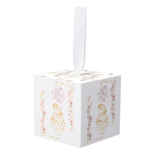 Adorno Cúbico mr y mrs (Anverso en perspectiva)