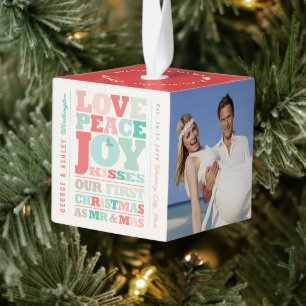 Adorno Cúbico Navidades de tipografía de colores de Love Peace J